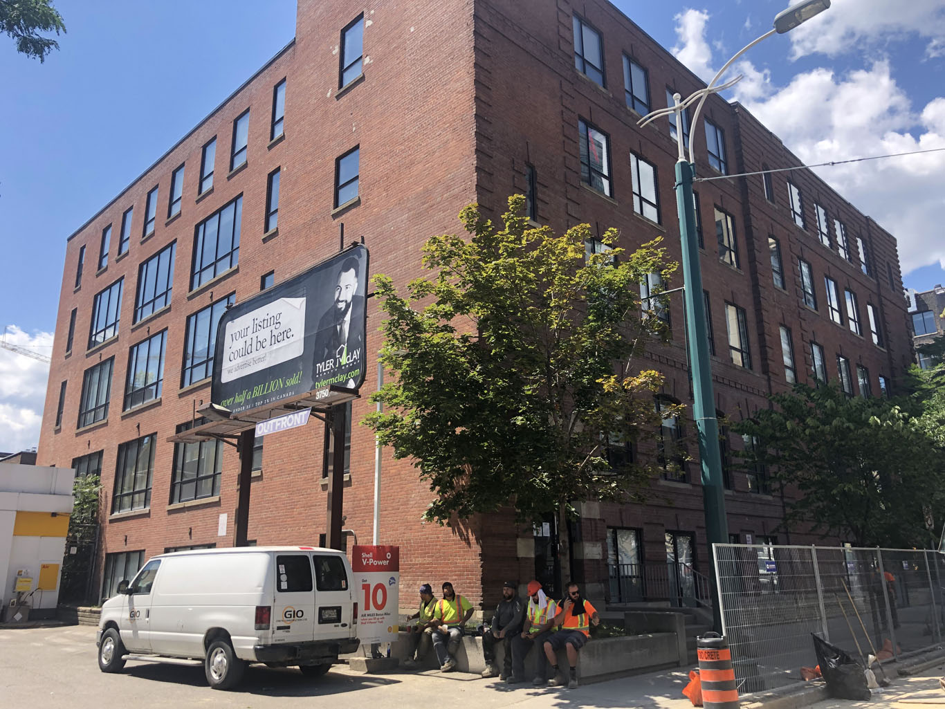 40-46 Spadina Avenue — photo 12